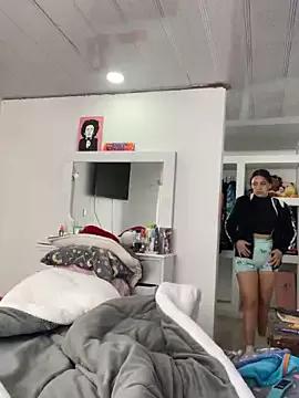 Marianahb-e from StripChat is Freechat