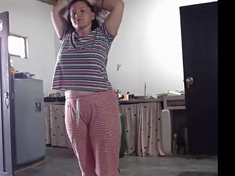 Marilin_Carolina from StripChat is Freechat