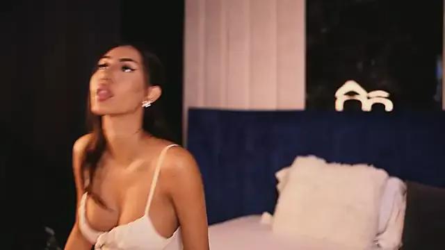 MarisaDevone from StripChat is Freechat