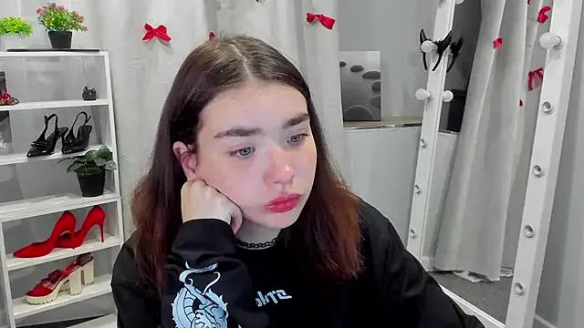 Marissa_Garcia from StripChat is Freechat
