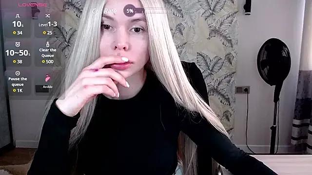 Marmalade_Fox webcams show profile image 