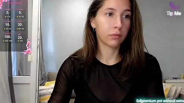marrycolins from StripChat