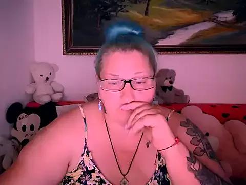 Marryllunax from StripChat