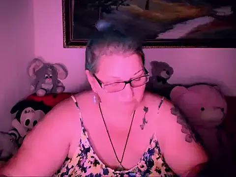 Marryllunax from StripChat