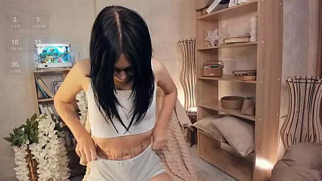 MarryWebbb from StripChat is Freechat