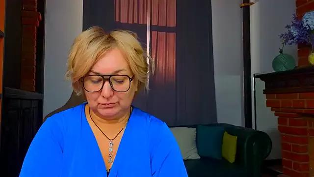 Marta_Wils from StripChat is Freechat