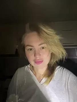 MartaLuna_ from StripChat is Freechat