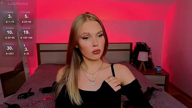 Maryan_a webcams show profile image 
