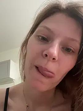 MaryHiggins from StripChat is Freechat