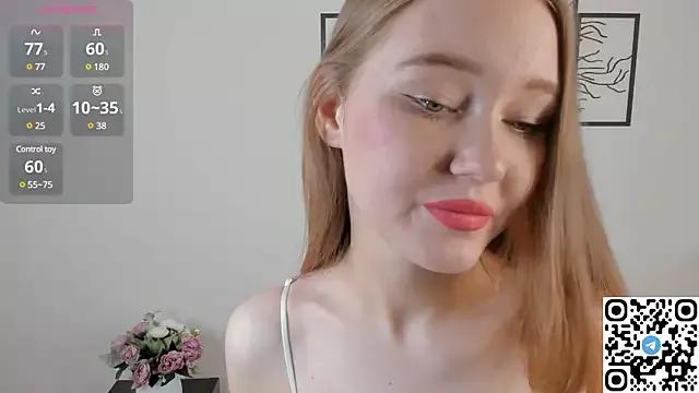 MaryRoyce from StripChat is Freechat