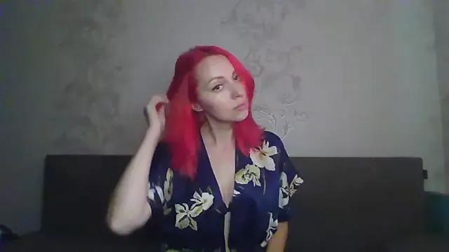 Discover our girls online shows and discover the company of countless livestreamers, with stunning shapes, sex toys and more.