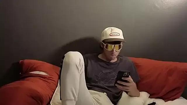 Photos of maskedboy1 from StripChat is Freechat