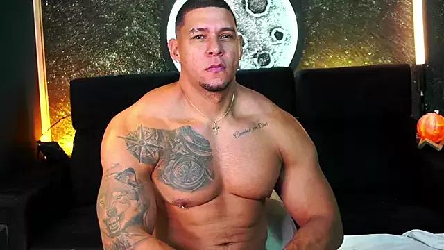 MassimoWalton2 from StripChat