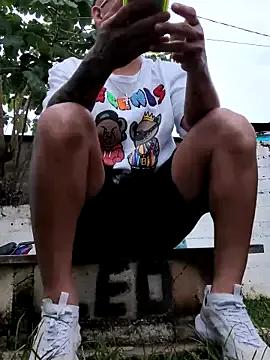 Master_pigdirty from StripChat is Freechat