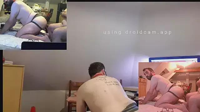 Discover our girls online shows and discover the company of countless livestreamers, with stunning shapes, sex toys and more.