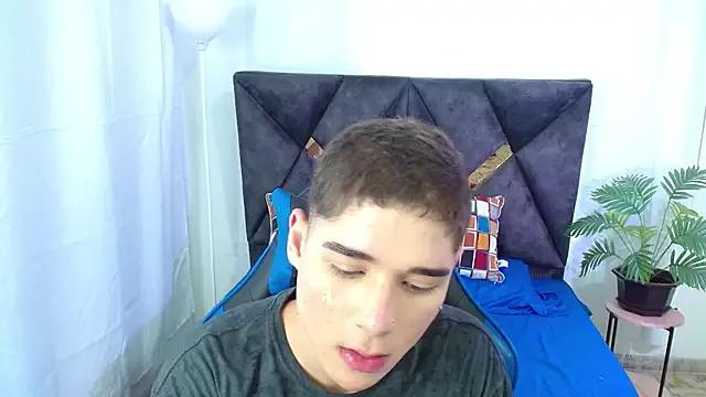 Mattass18 from StripChat