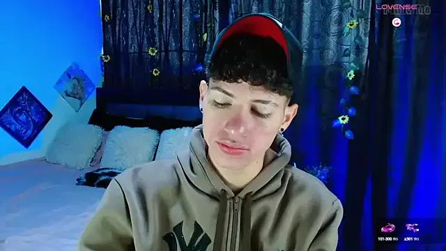 MattiaAGT from StripChat