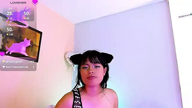 Mattilda_18 from StripChat
