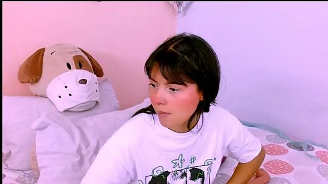 Mattilda_18 from StripChat