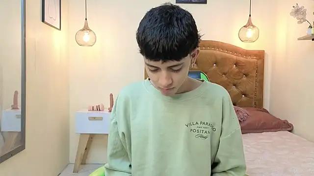 Matty_Sparkk from StripChat