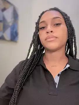 MaverickGray from StripChat is Freechat