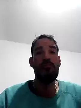 Max_max22 webcams show profile image 