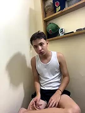 Maxim_Taylor from StripChat is Freechat
