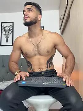Photos of Maximiliano_ford from StripChat is Freechat
