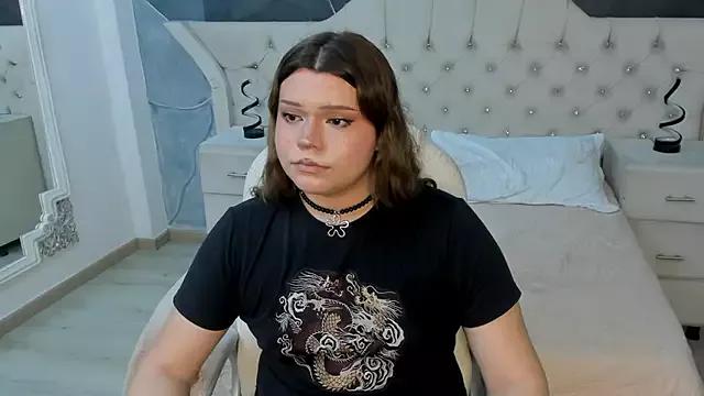 Maxxxine1 from StripChat