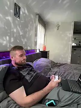 Maxxxtx2 from StripChat