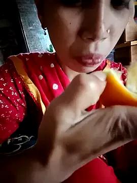 maya-Couple19 from StripChat
