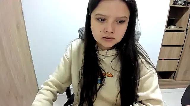 maya-winslow8 from StripChat