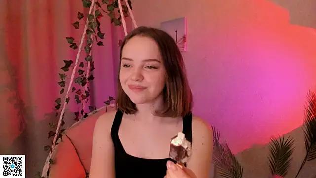 Maya2kk from StripChat