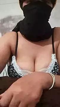 Maya_Arab_ from StripChat