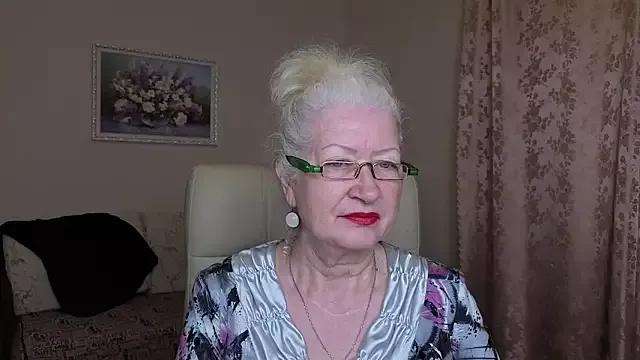 Maya_Mayflower from StripChat