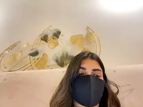 MaYaa__11 from StripChat