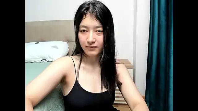 Mayachka333 from StripChat