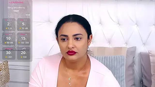 MayaJansen from StripChat