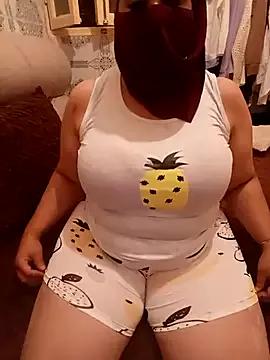 Photos of mayakhalyfaa from StripChat is Freechat