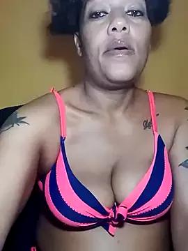 MayaMellow210 from StripChat