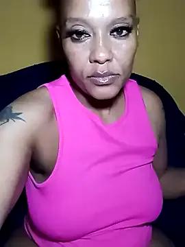 MayaMellow210 from StripChat is Freechat