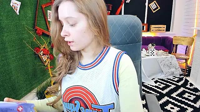 MayaSinabon from StripChat