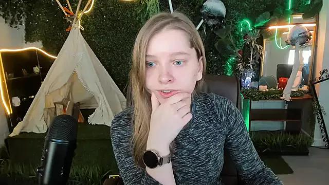 MayaSinabon from StripChat
