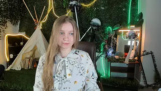 MayaSinabon from StripChat
