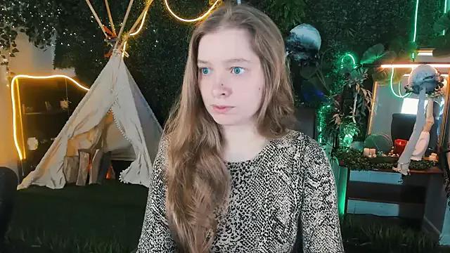 MayaSinabon from StripChat