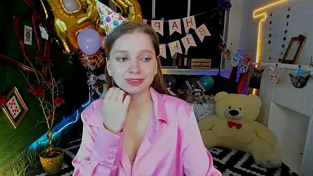 MayaSinabon from StripChat