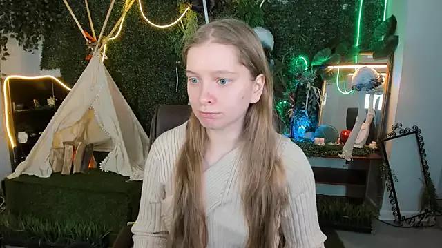 MayaSinabon from StripChat