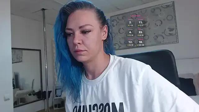 MayaWeisss from StripChat is Freechat