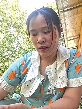 MayLo002 webcams show profile image 