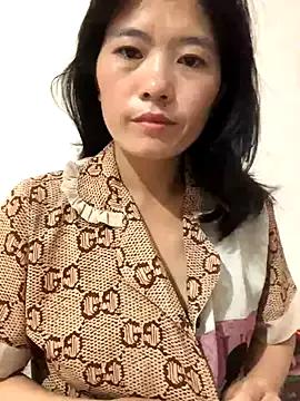 Maymay97 from StripChat